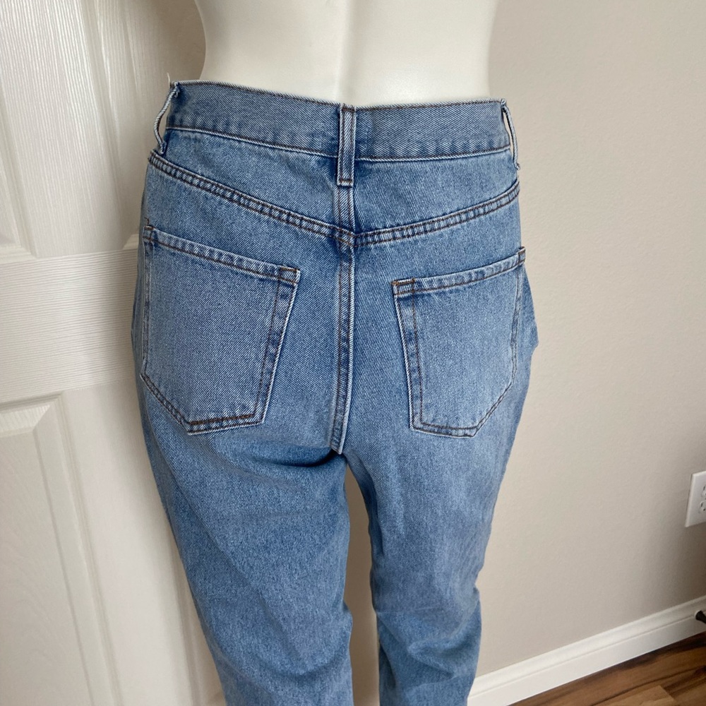 Simple Society Super High Rise Distressed Rhinestone Jeans Size 28 - Picture 4 of 11